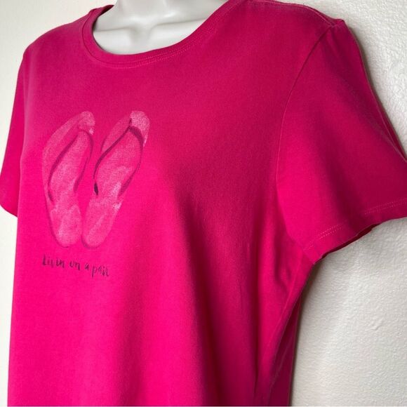 Life Is Good Crusher Tee Livin On A Pair Pink Flip Flop T Shirt Womens Medium - Picture 4 of 12